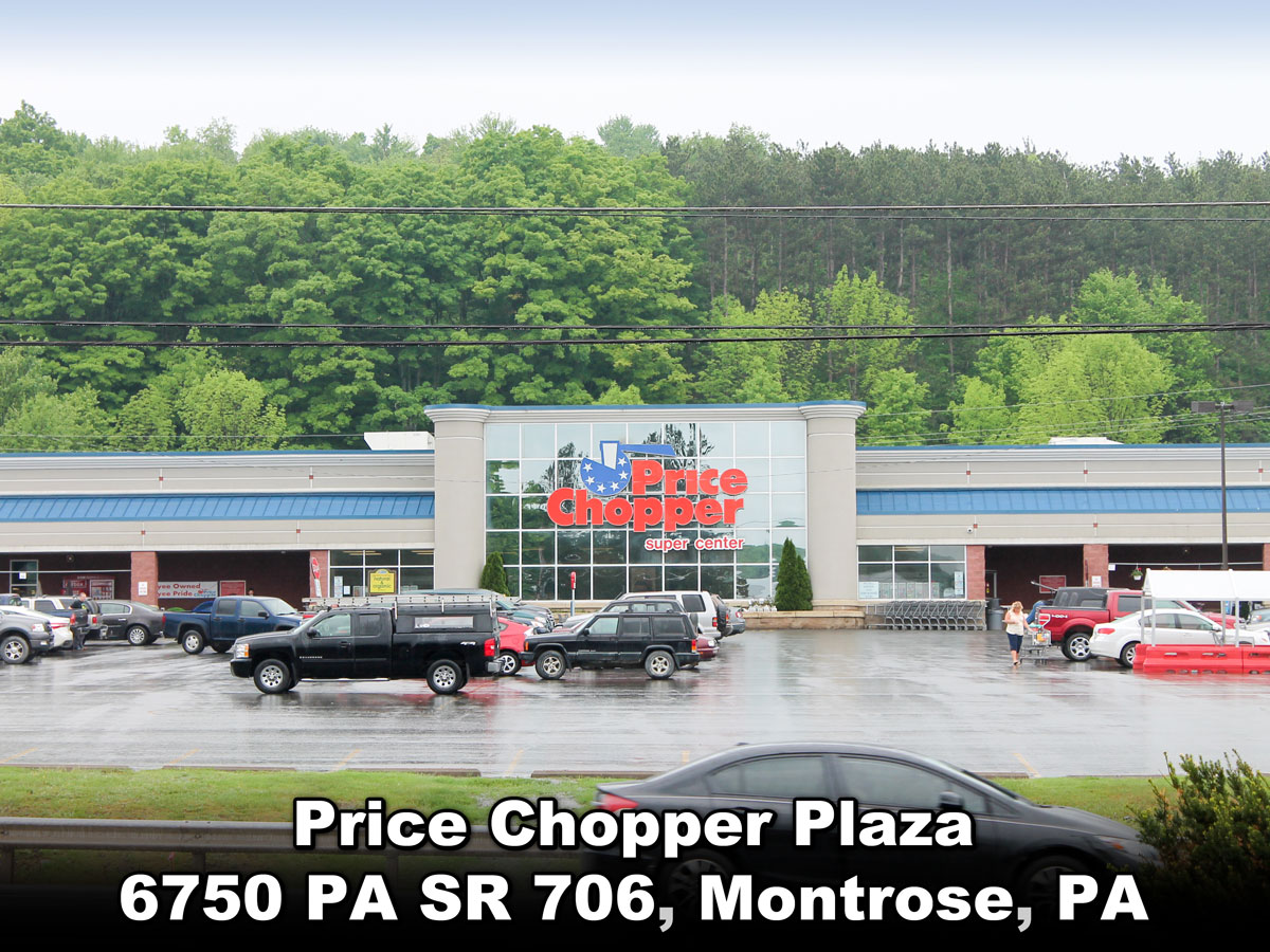 a Photograph of Montrose Price Chopper Plaza